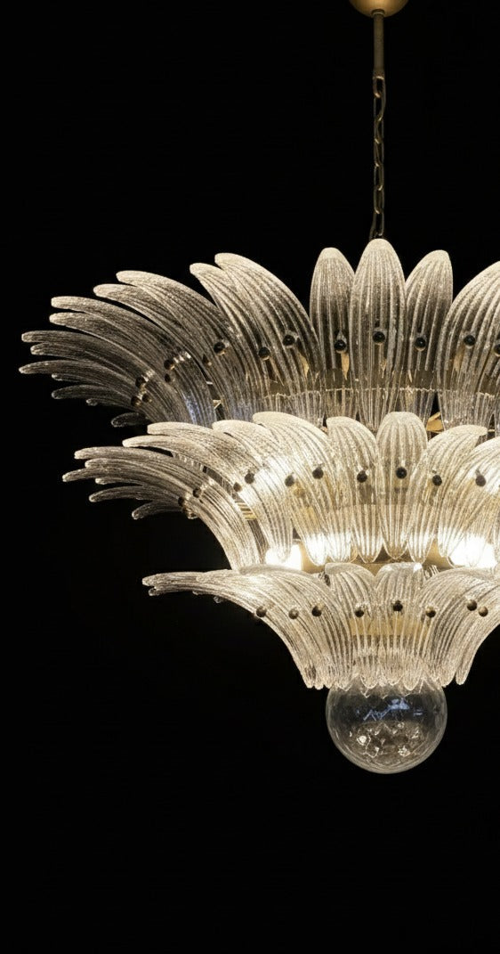 Handcrafted Murano glass Palmetta chandelier, premium Italian lighting