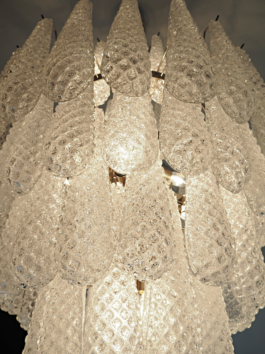 Murano-Kronleuchter aus der Mitte des Jahrhunderts | Punto di Luce | 85 klare Tropfengläser