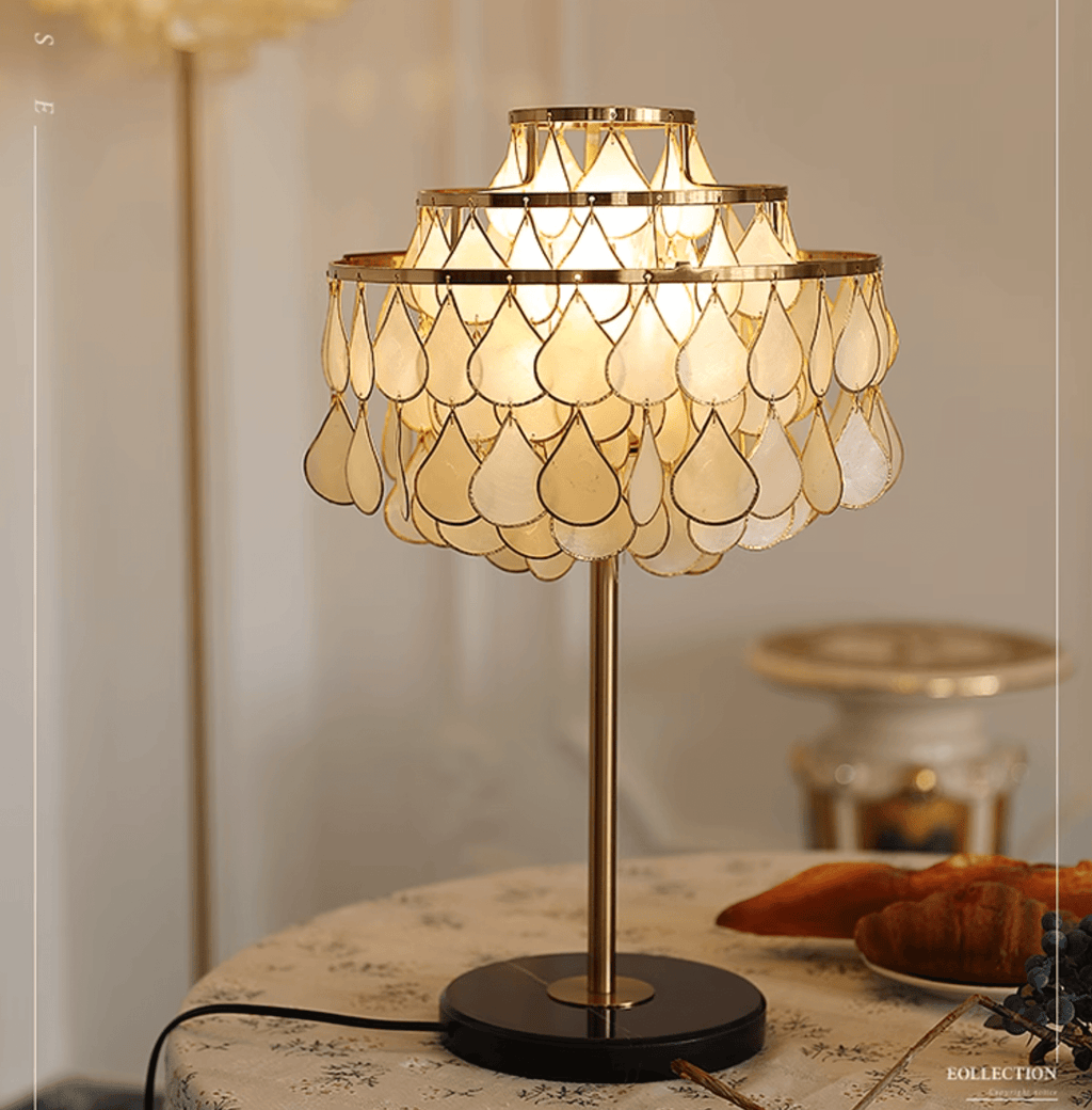 Lampă de masă cu coajă de lacrimi 