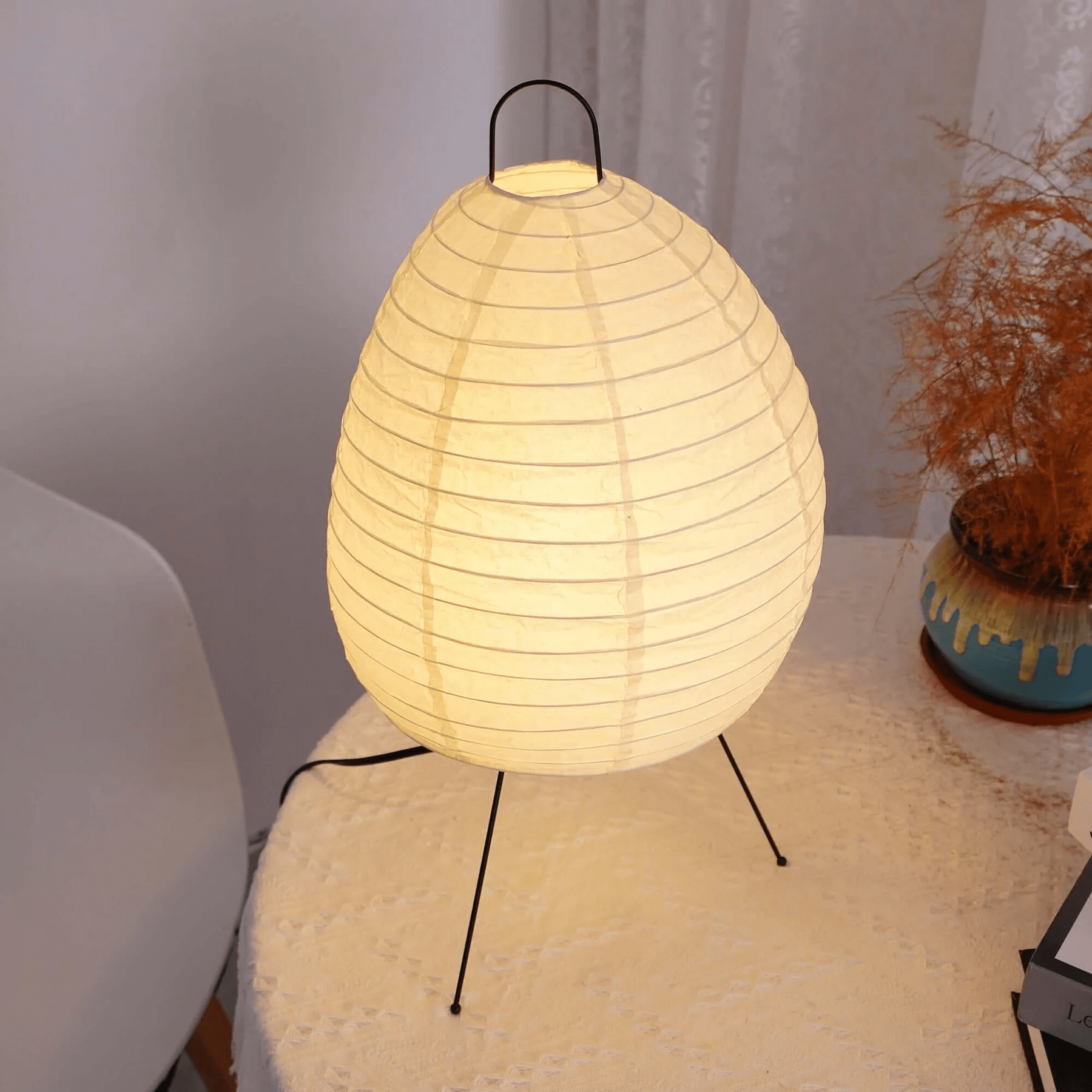 Lampă de masă din hârtie Komi 