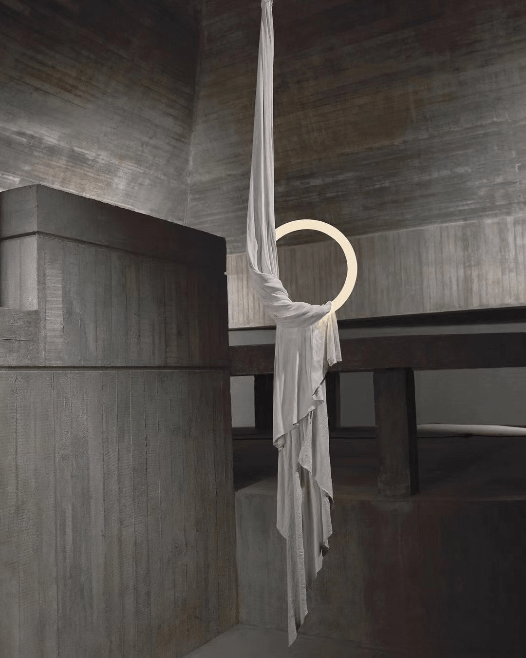 Lampă suspendată din material textil Hammock