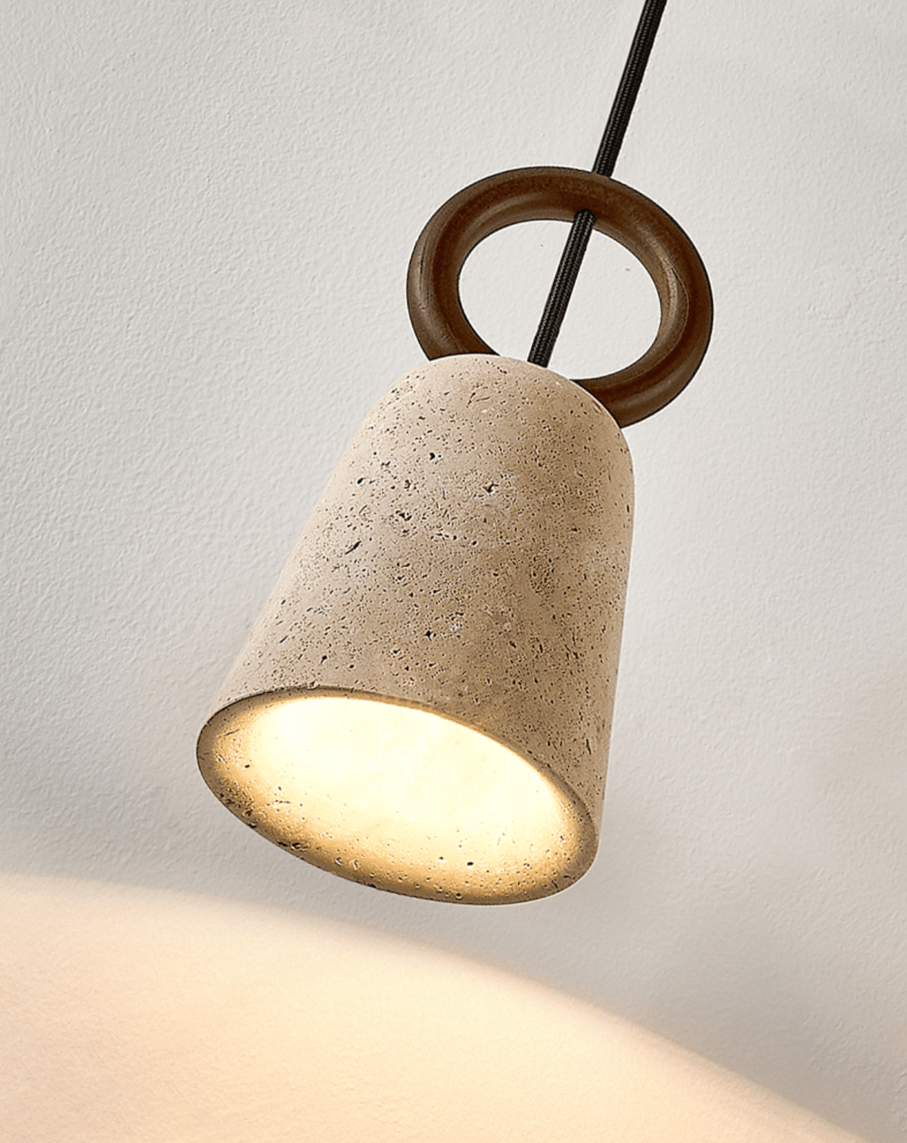 Lampă suspendată Bellstone