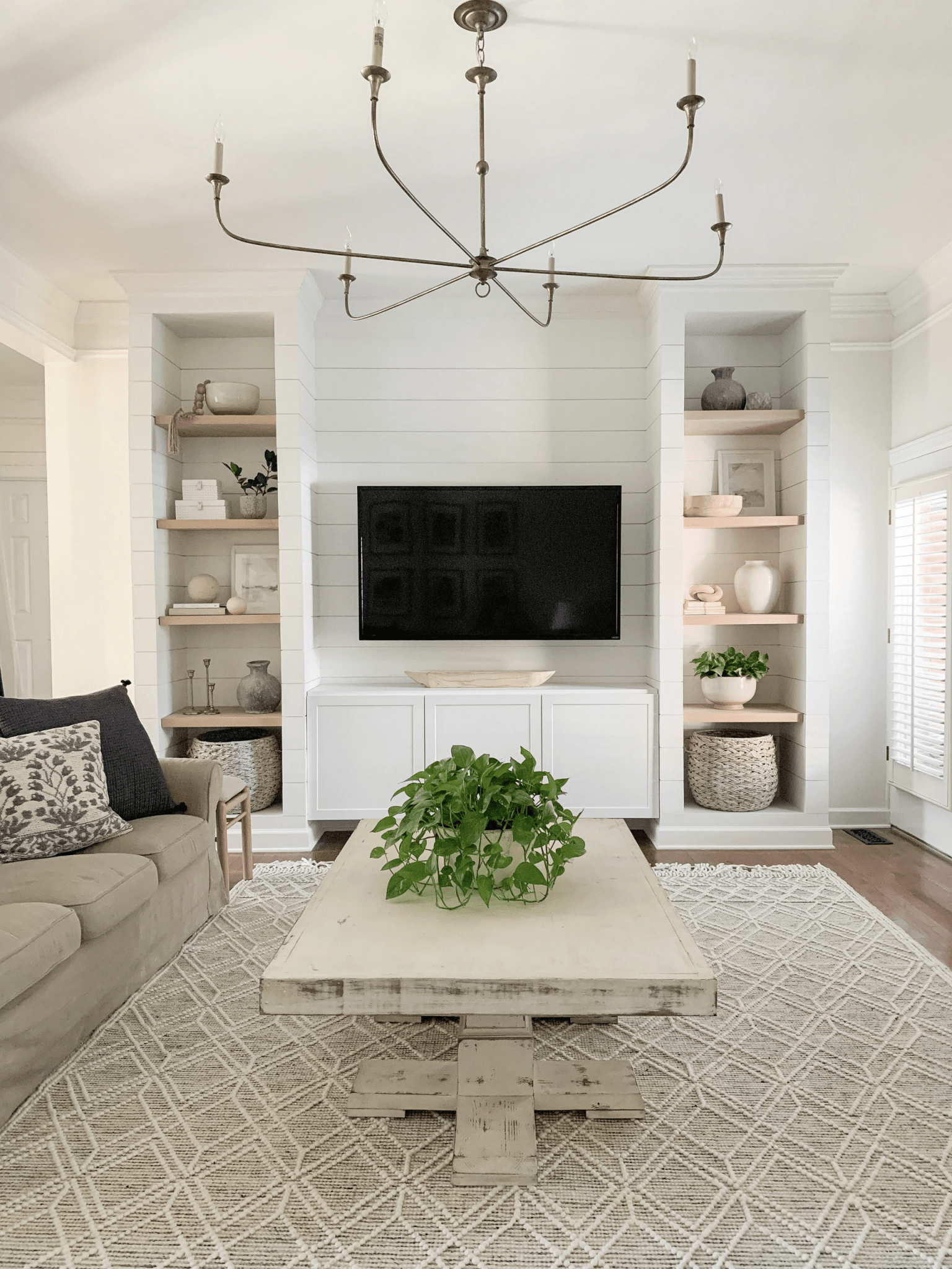 Elara Candle Chandelier