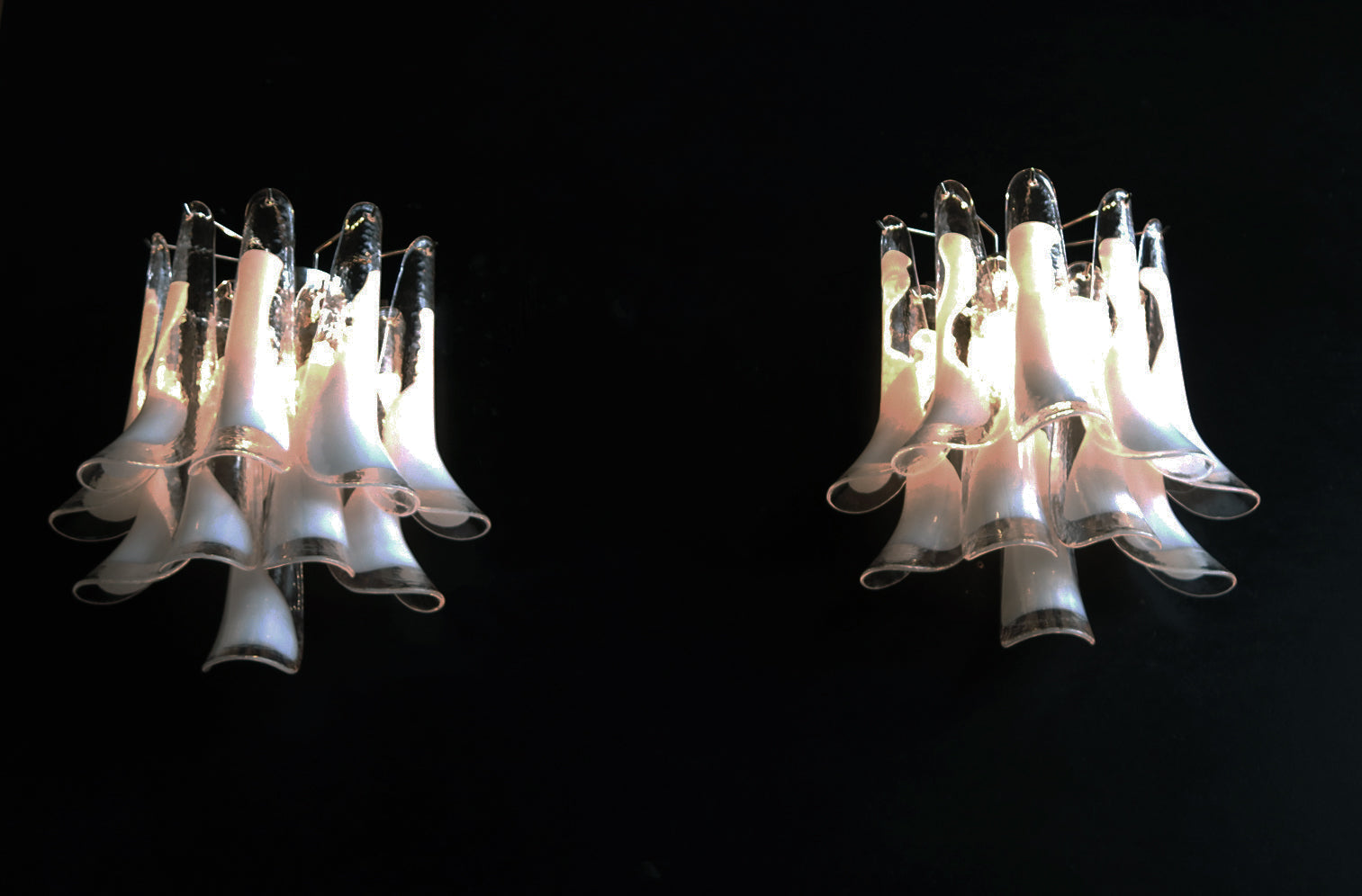 Mid-Century Murano Wall Lamp | Punto di Luce |  10 White Petal Glass | Punto di Luce |  1 Pair