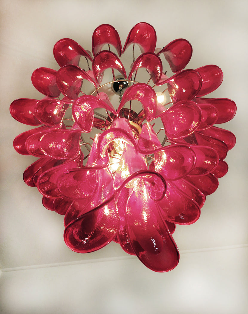 Murano-Kronleuchter aus der Mitte des Jahrhunderts | Punto di Luce | 52 Rotes Blütenblattglas