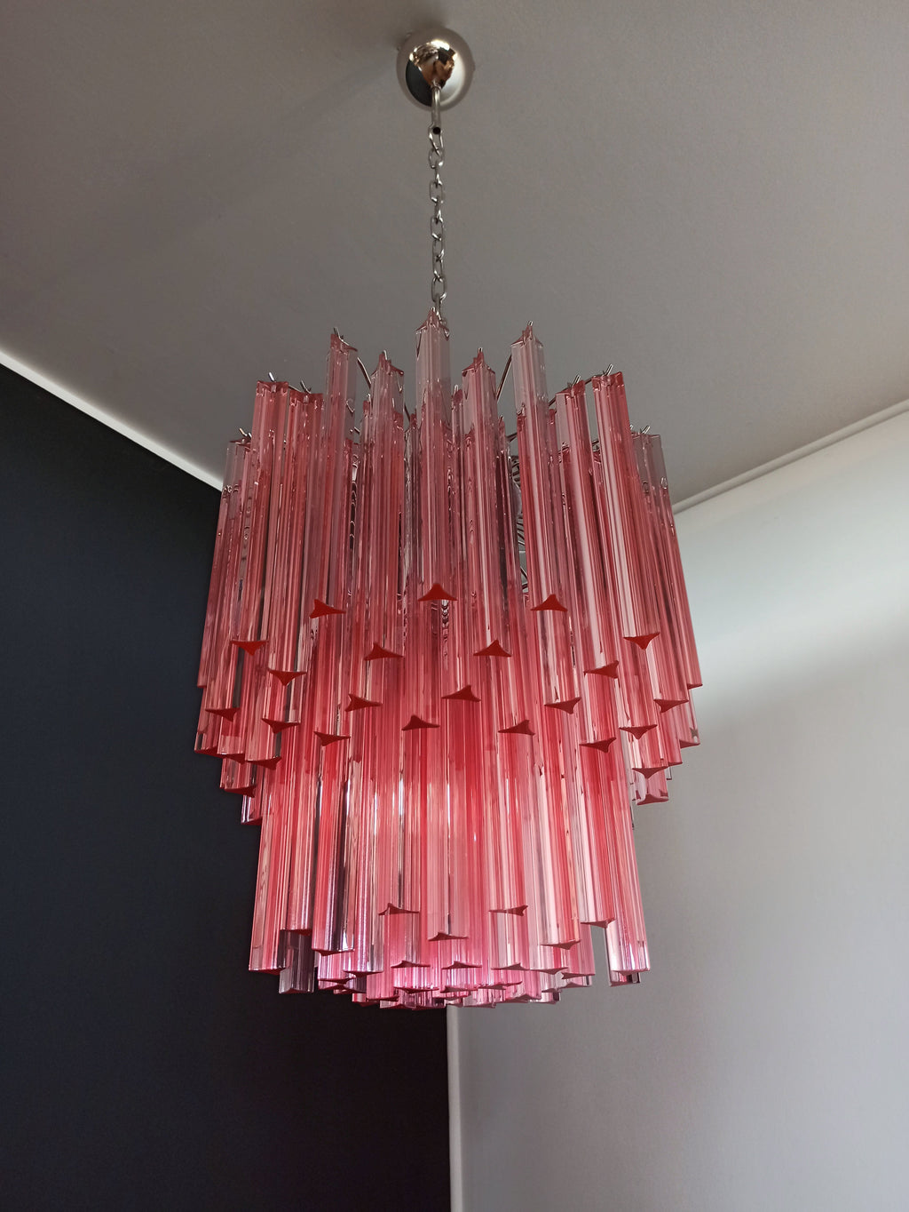 Murano-Kronleuchter aus der Mitte des Jahrhunderts | Punto di Luce | 107 Rosa Prismenglas