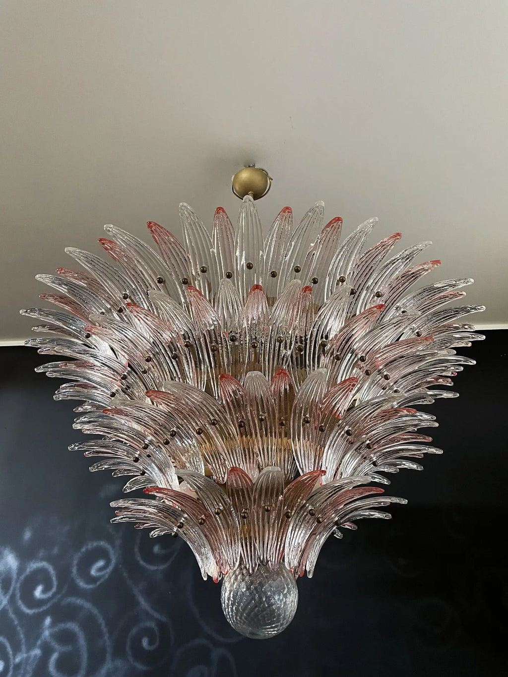 Candelabru Murano de la mijlocul secolului | Punto di Luce | 163 Sticlă de palmetă transparentă și roz