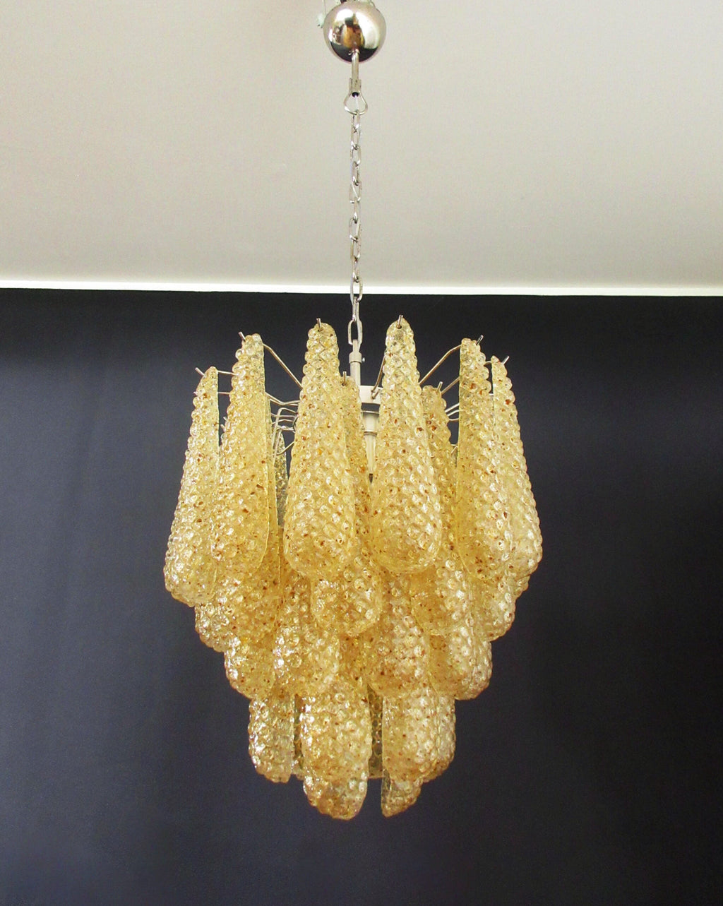Murano-Kronleuchter aus der Mitte des 20. Jahrhunderts | Punto di Luce | 41 gelbe Tropfengläser