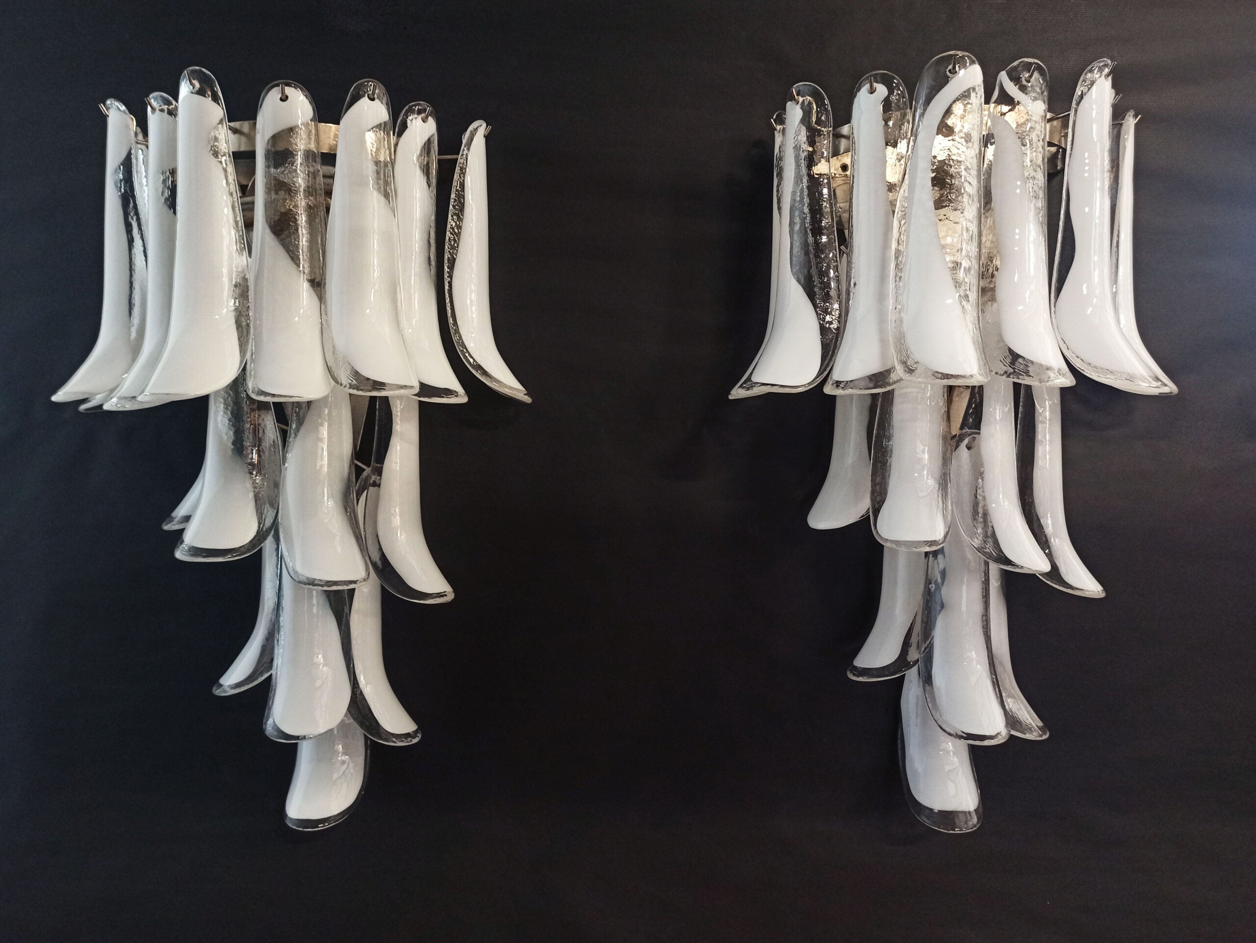 Mid-Century Murano Wall Lamp | Punto di Luce |  16 White Petal Glass | Punto di Luce |  1 Pair