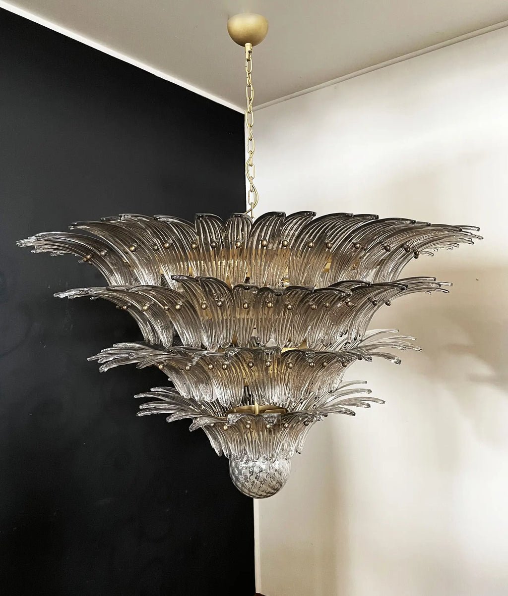 Candelabru Murano de la mijlocul secolului | Punto di Luce | 163 Sticla Palmette de culoarea fumului