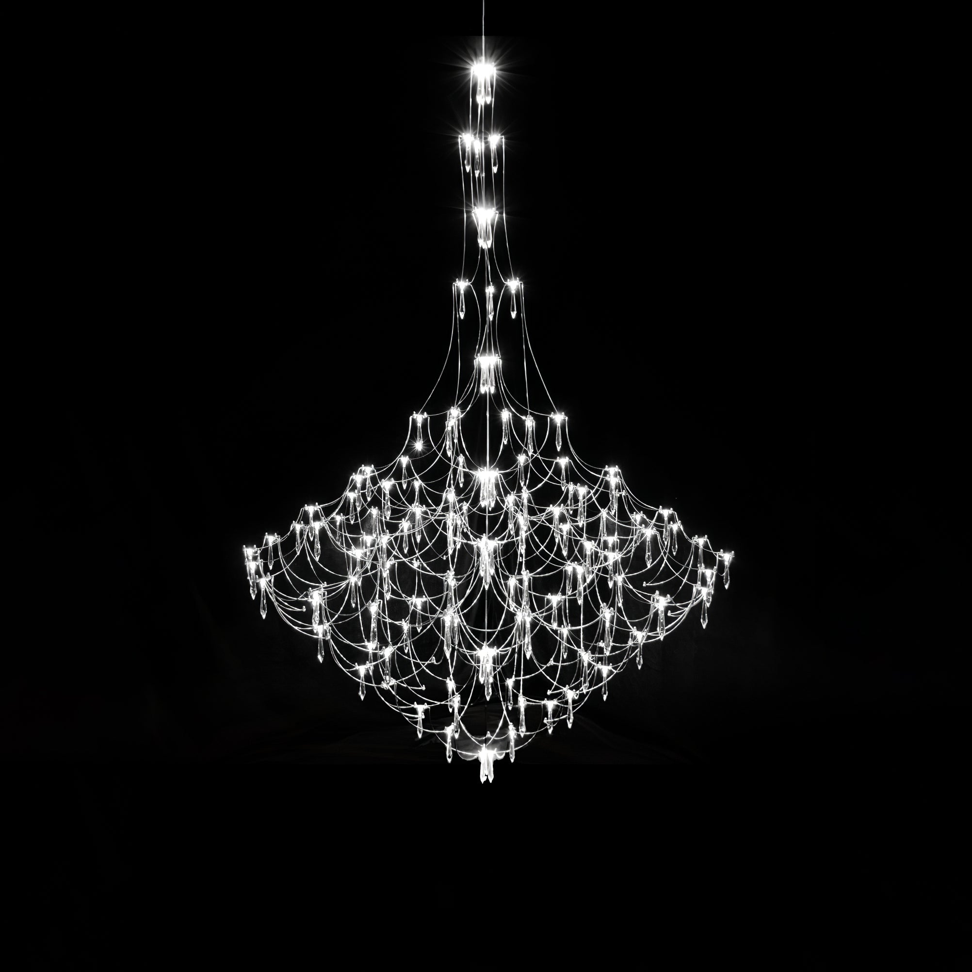 Amos Light Group Chandelier - Vakkerlight