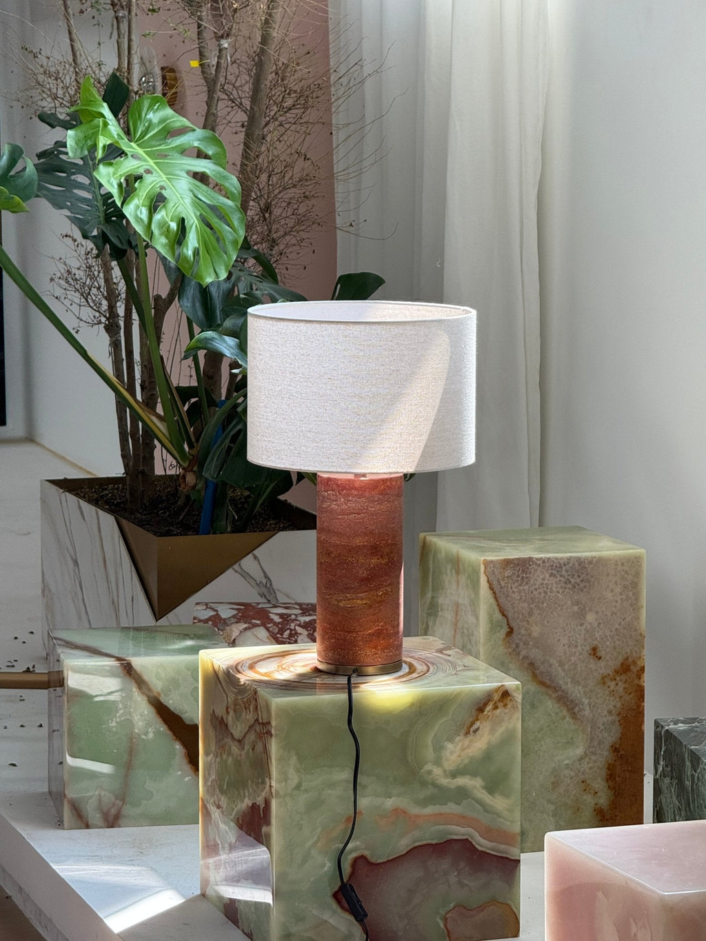 Lampă de masă Aria Stone