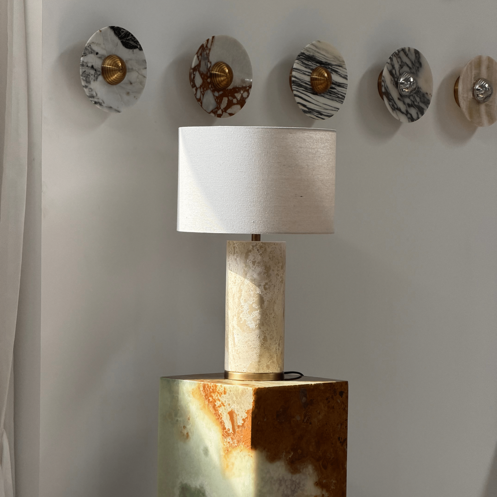 Aria Stone Table Lamp - Vakkerlight