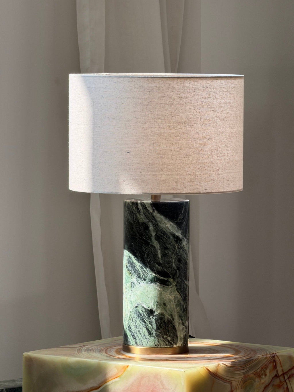 Lampă de masă Aria Stone