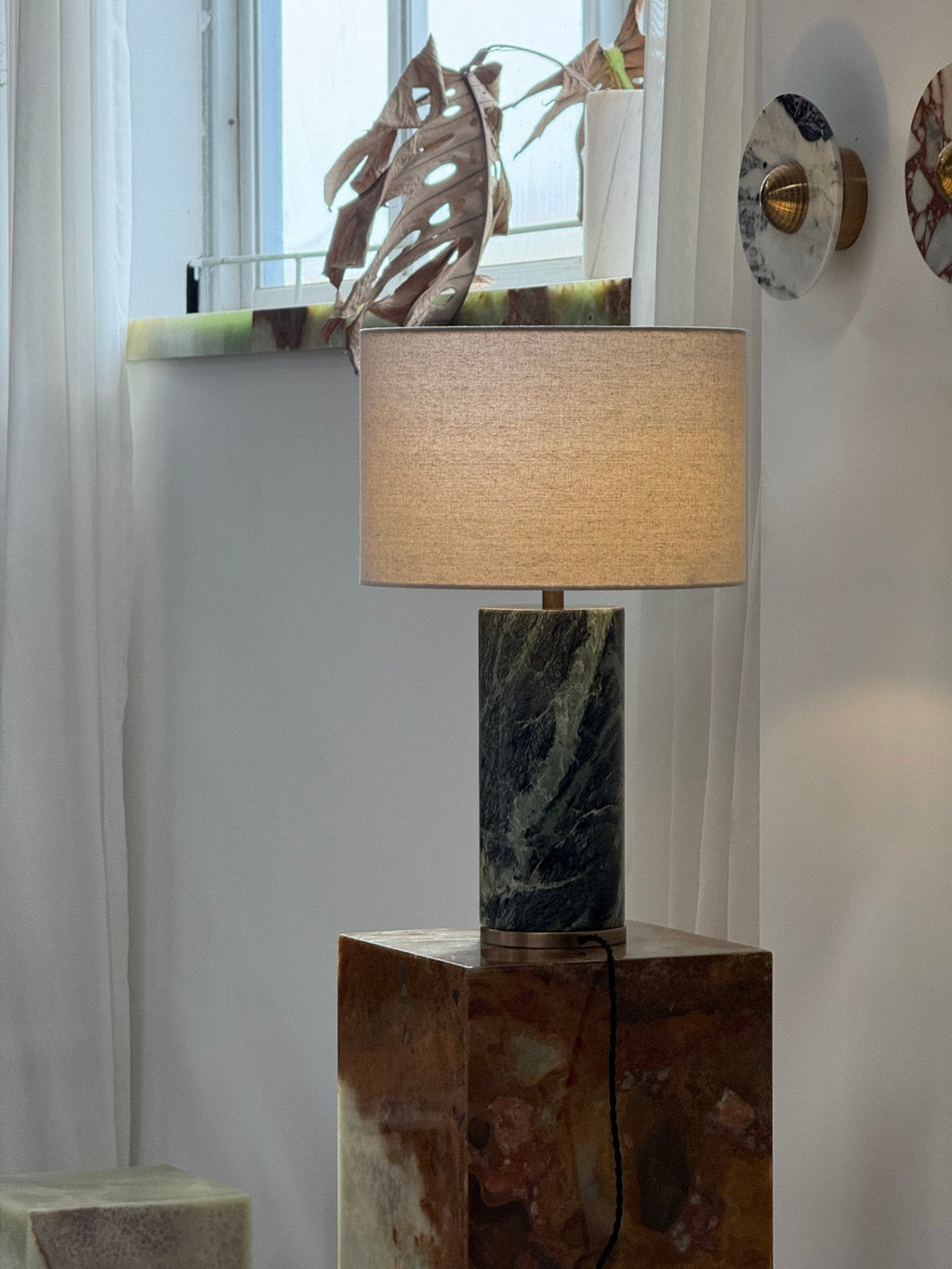 Lampă de masă Aria Stone