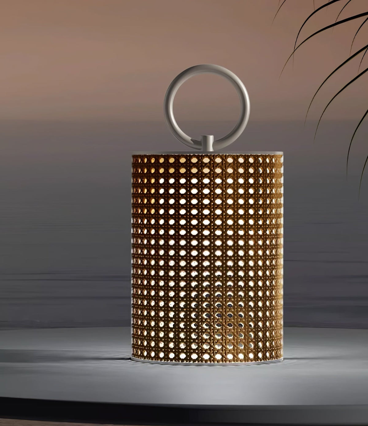 Arlette Solar Outdoor Lantern Lamp