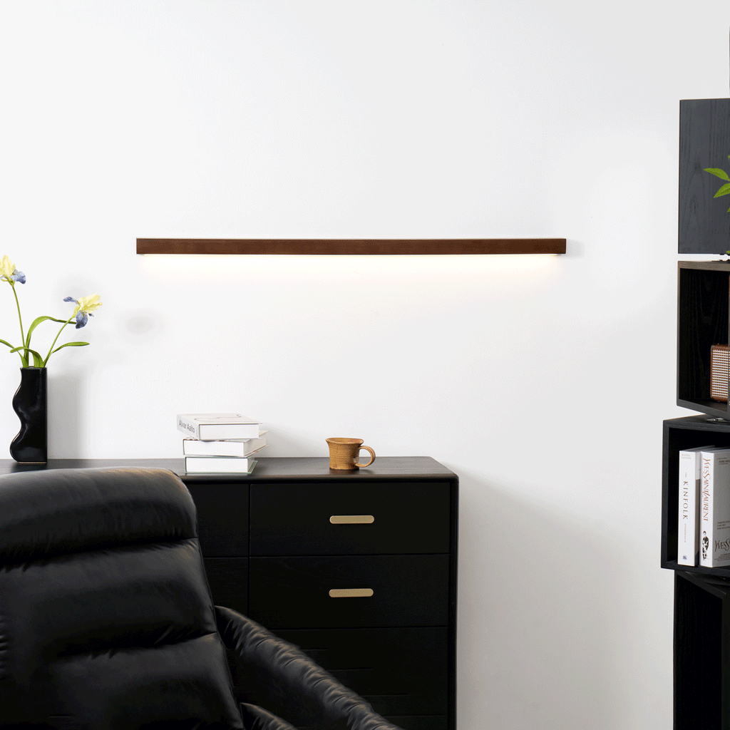 Arlo Linear Wood Wall Light