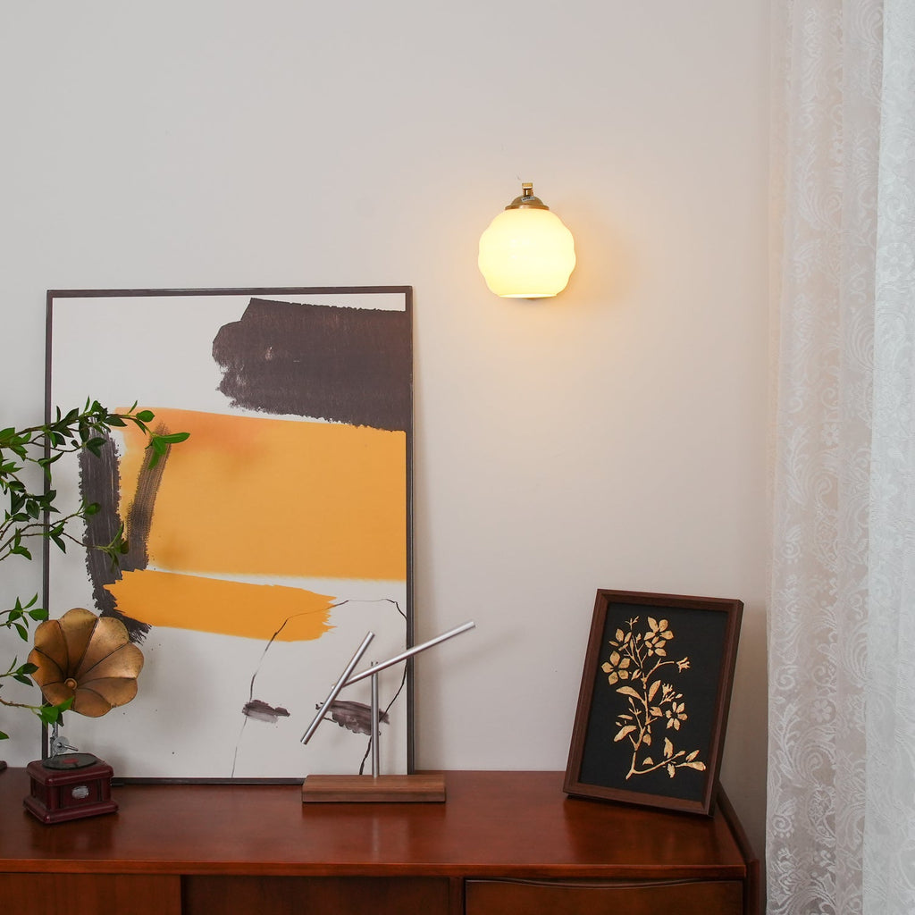 Art Deco Plug-in Wall Lamp