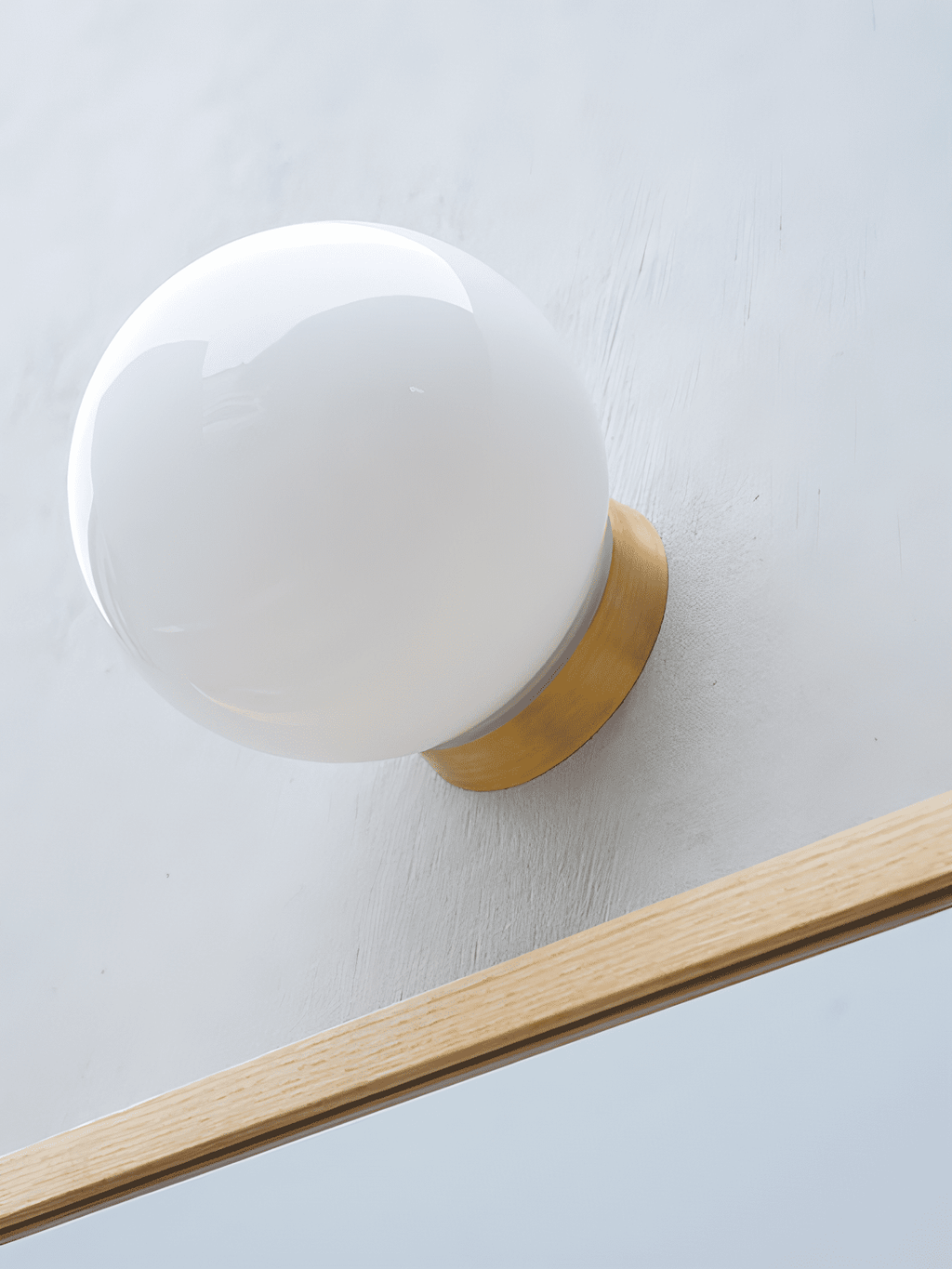 Aura Globe, lampă de perete din sticlă