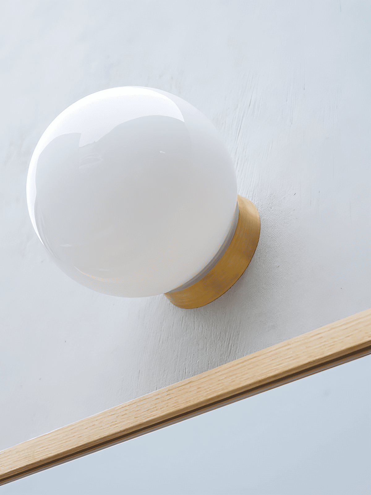 Aura Globe, lampă de perete din sticlă
