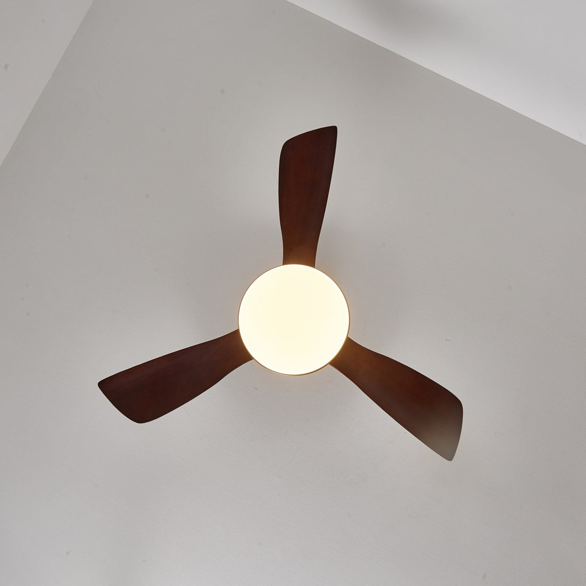 Lampă de ventilație cu ventilator de tavan Aurevo 