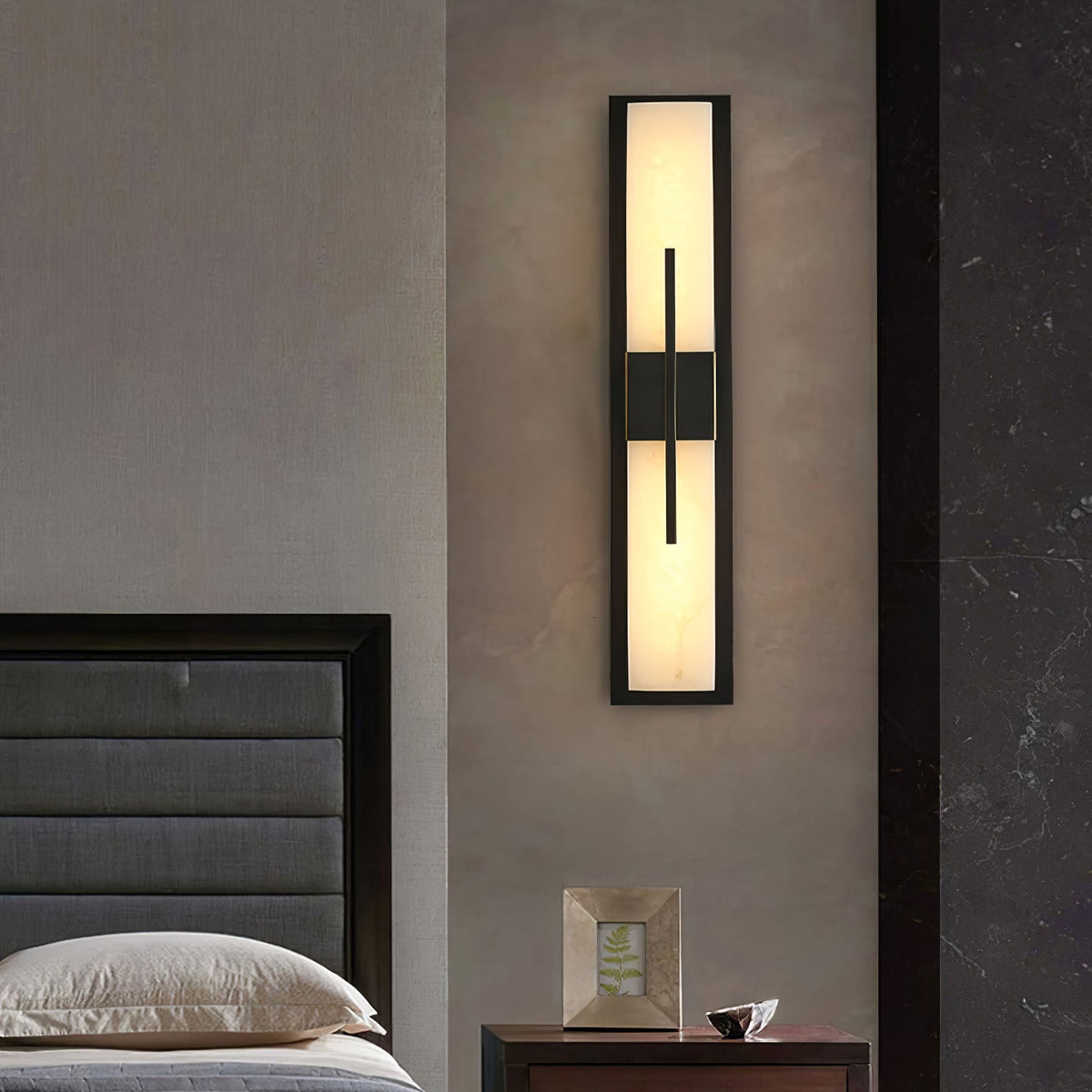 Axis Twin Alabastr Sconce