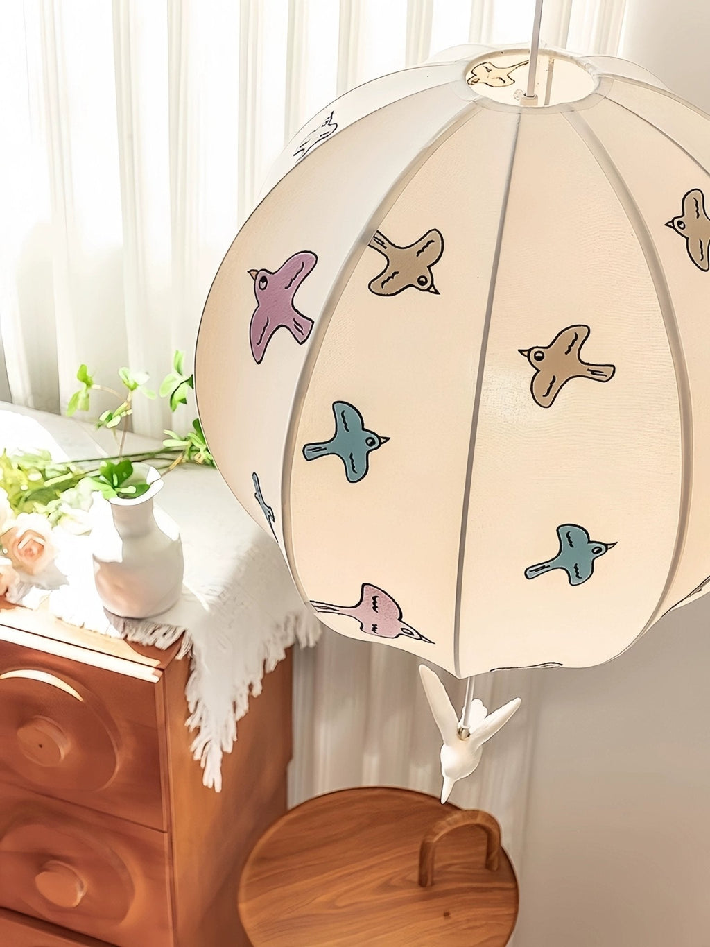 Lampă pandantiv cu balon de pasăre