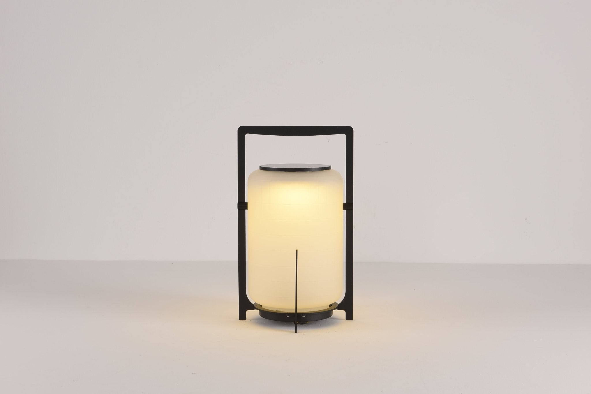Twilight Lantern Solar Outdoor Table Lamp