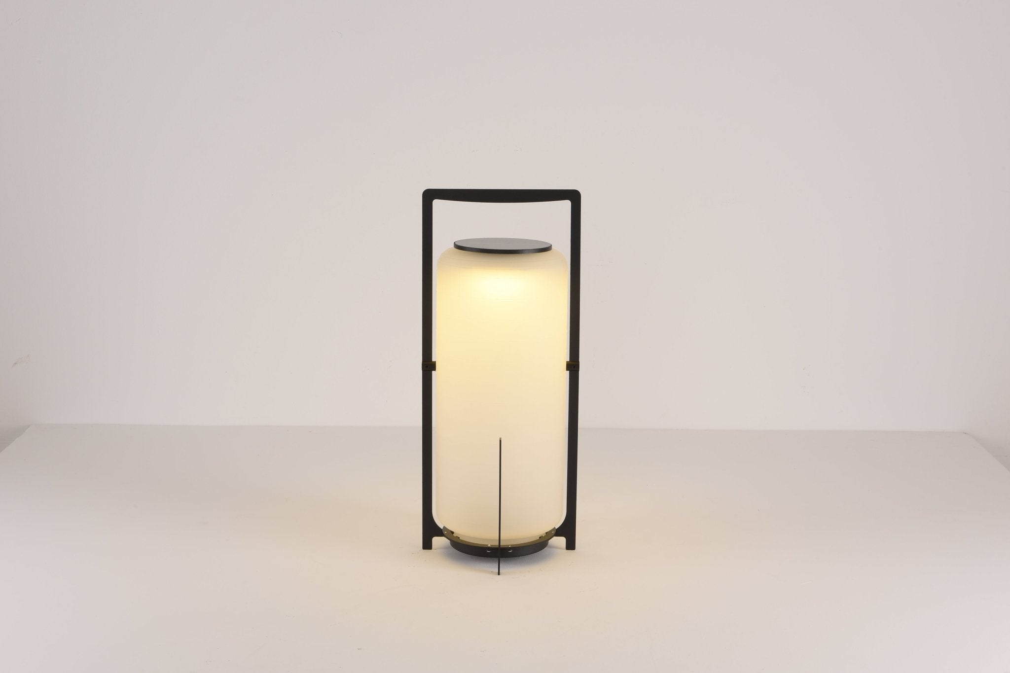Twilight Lantern Solar Outdoor Table Lamp