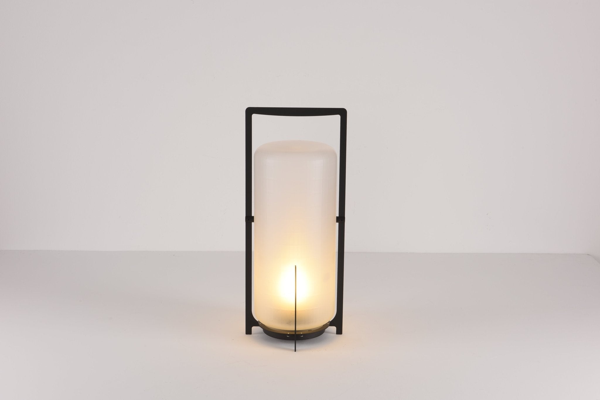 Black Twilight Lantern Table Lamp