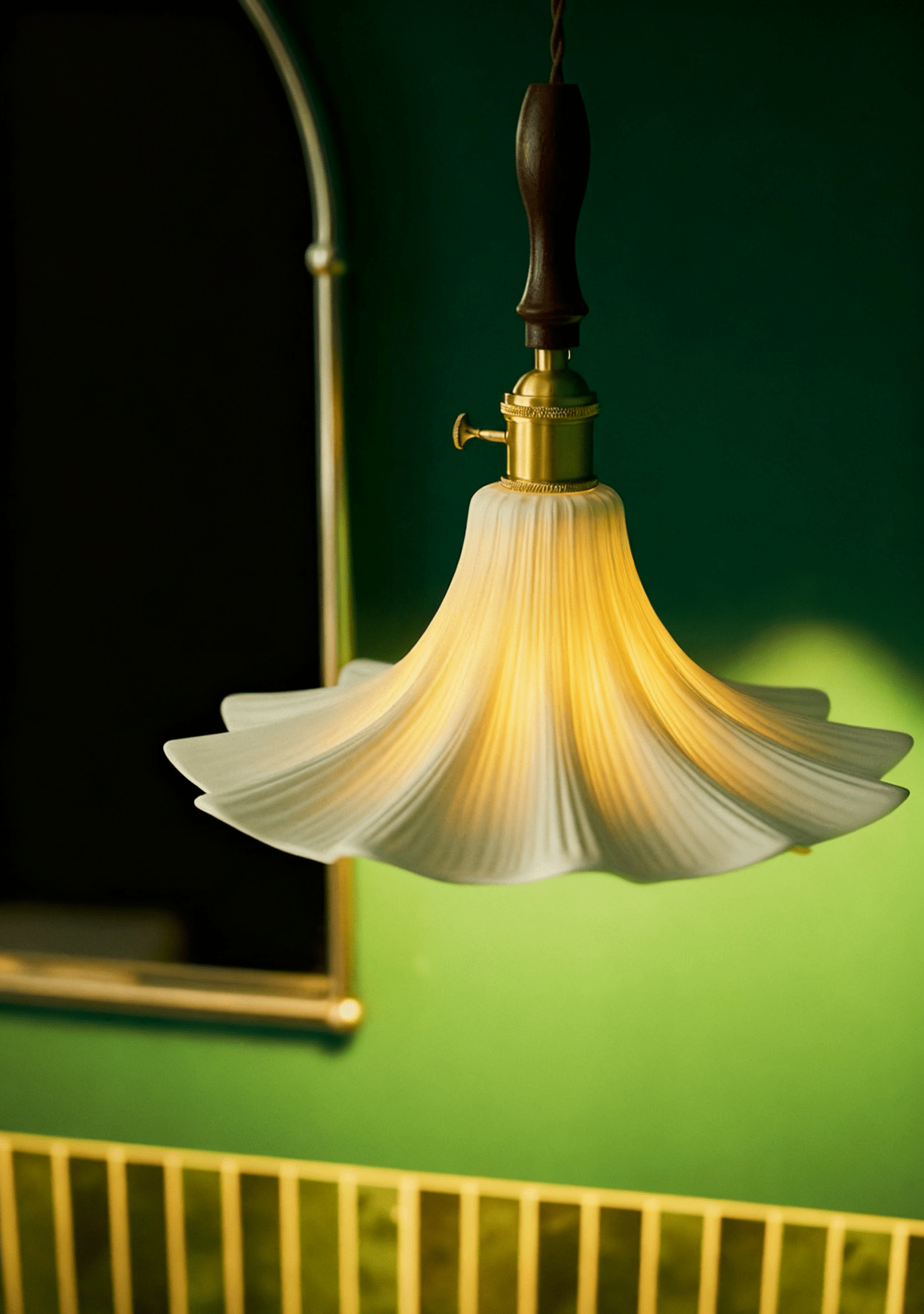 Lampă suspendată Bloom Twist