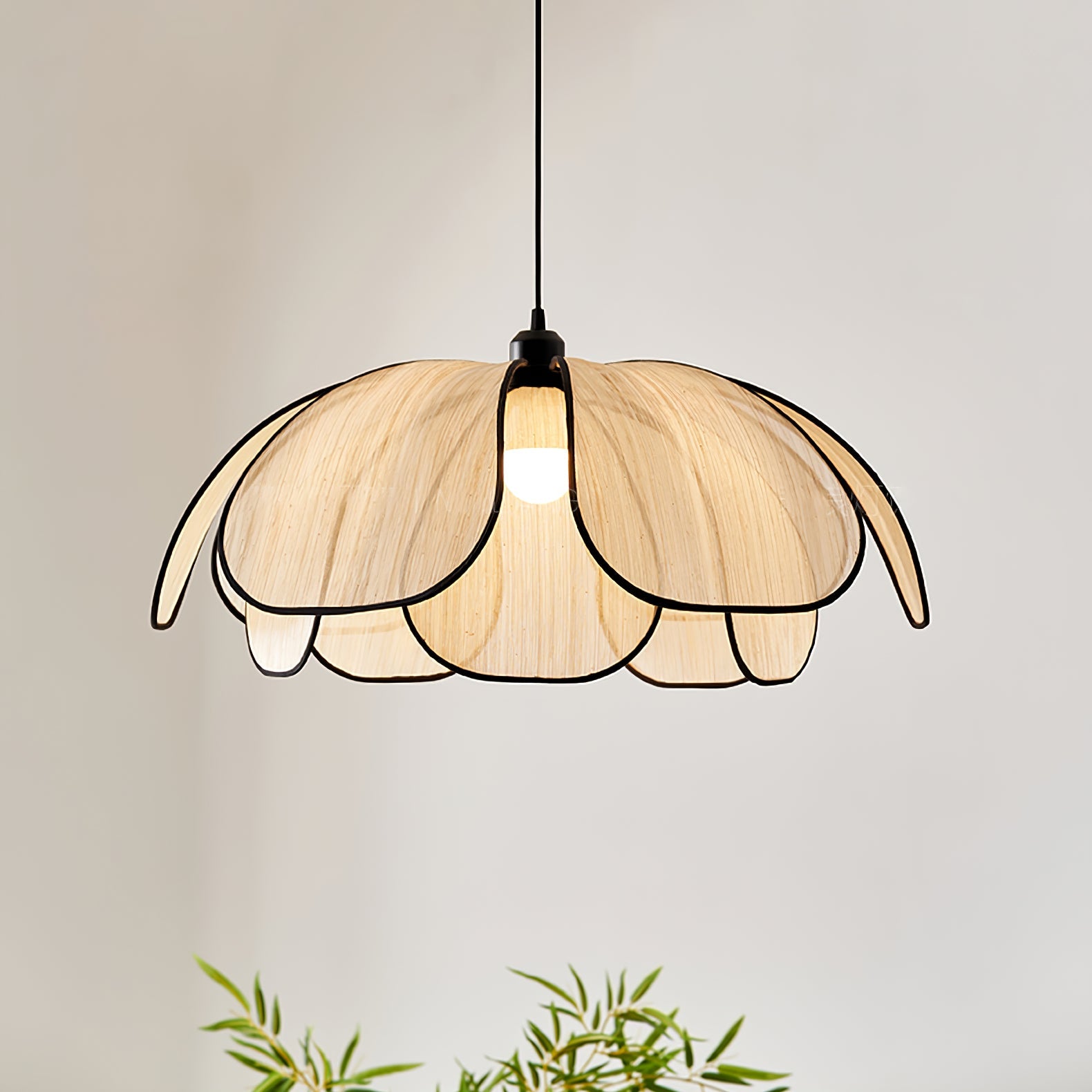 Lampă suspendată Blossom Leaf