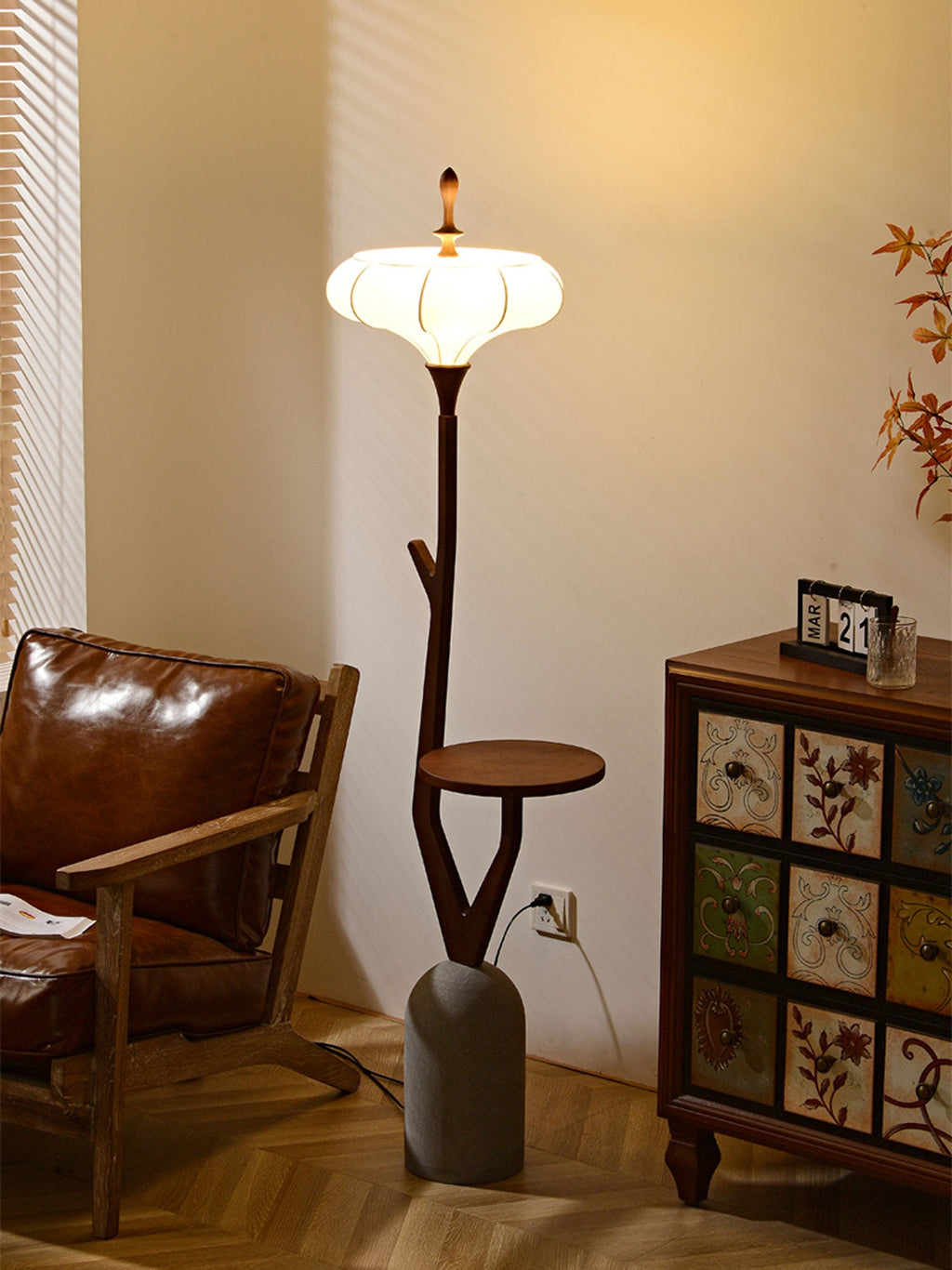 Branche Lantern Floor Lamp