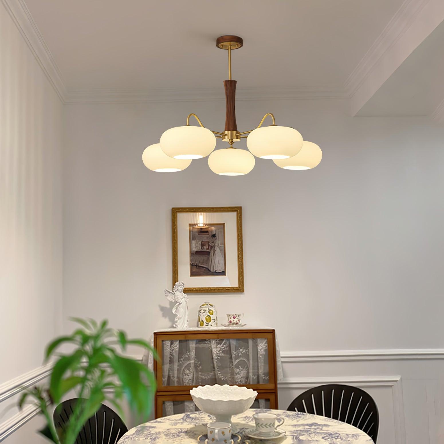 Candelabru din lemn de alamă, curmal