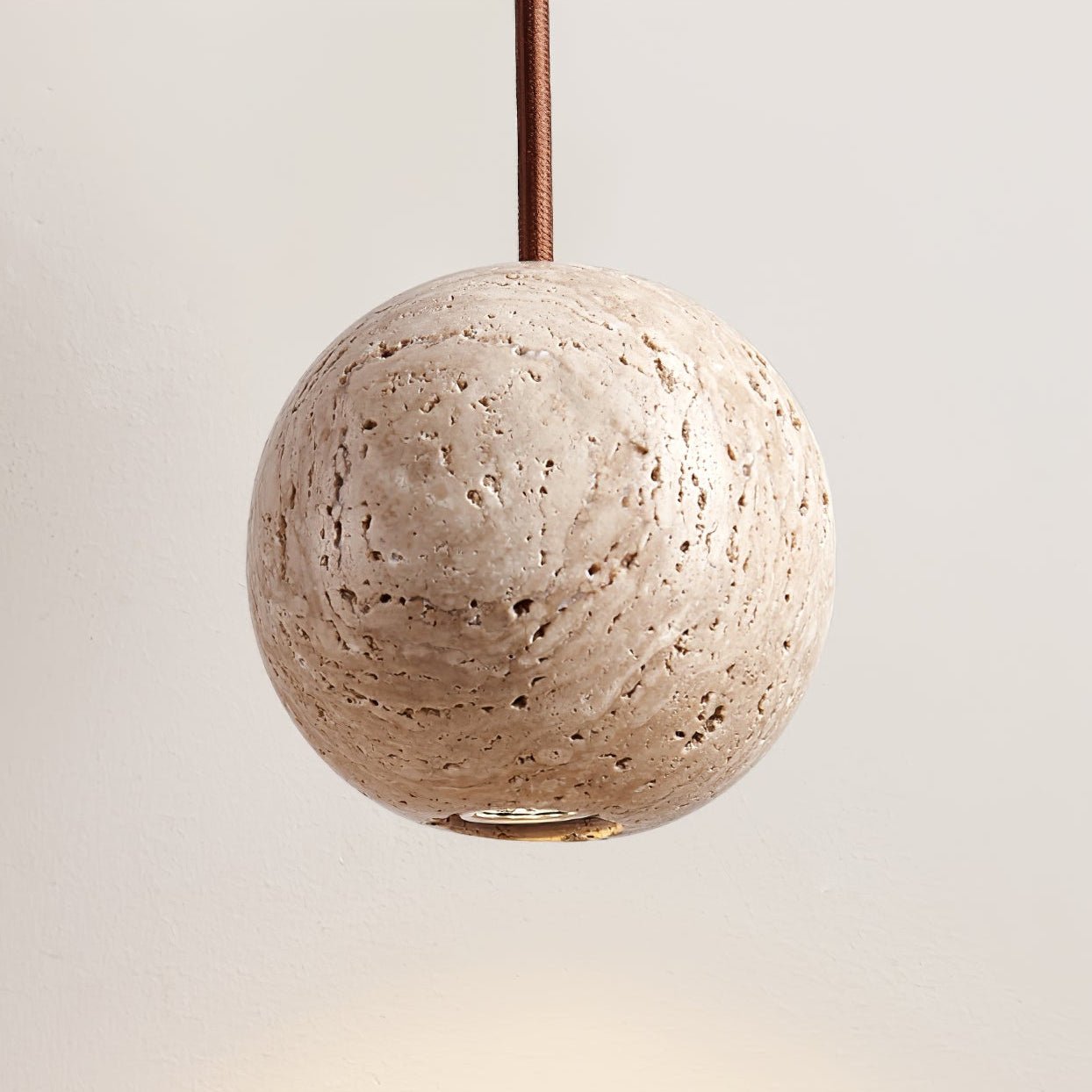 Lampă suspendată Cassia din travertin