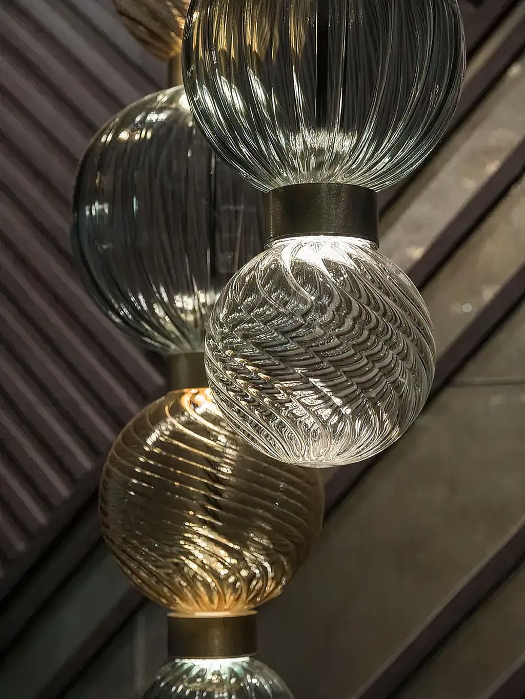 Lampă suspendată Celvara Globe