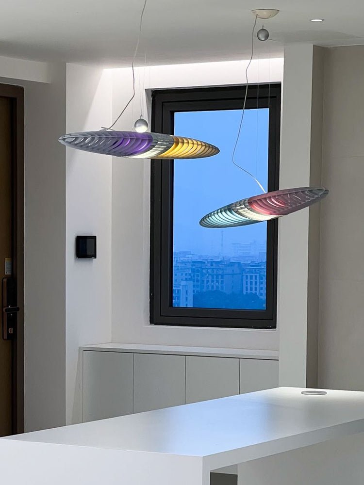 Lampă suspendată Chroma Glide