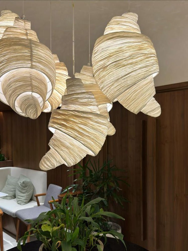 Lampă suspendată din material textil Croissant 