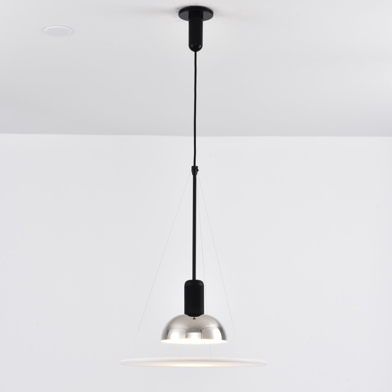Flying Saucer Pendant Light