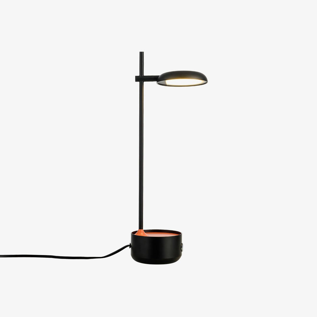 Focal LED Table Lamp - Vakkerlight