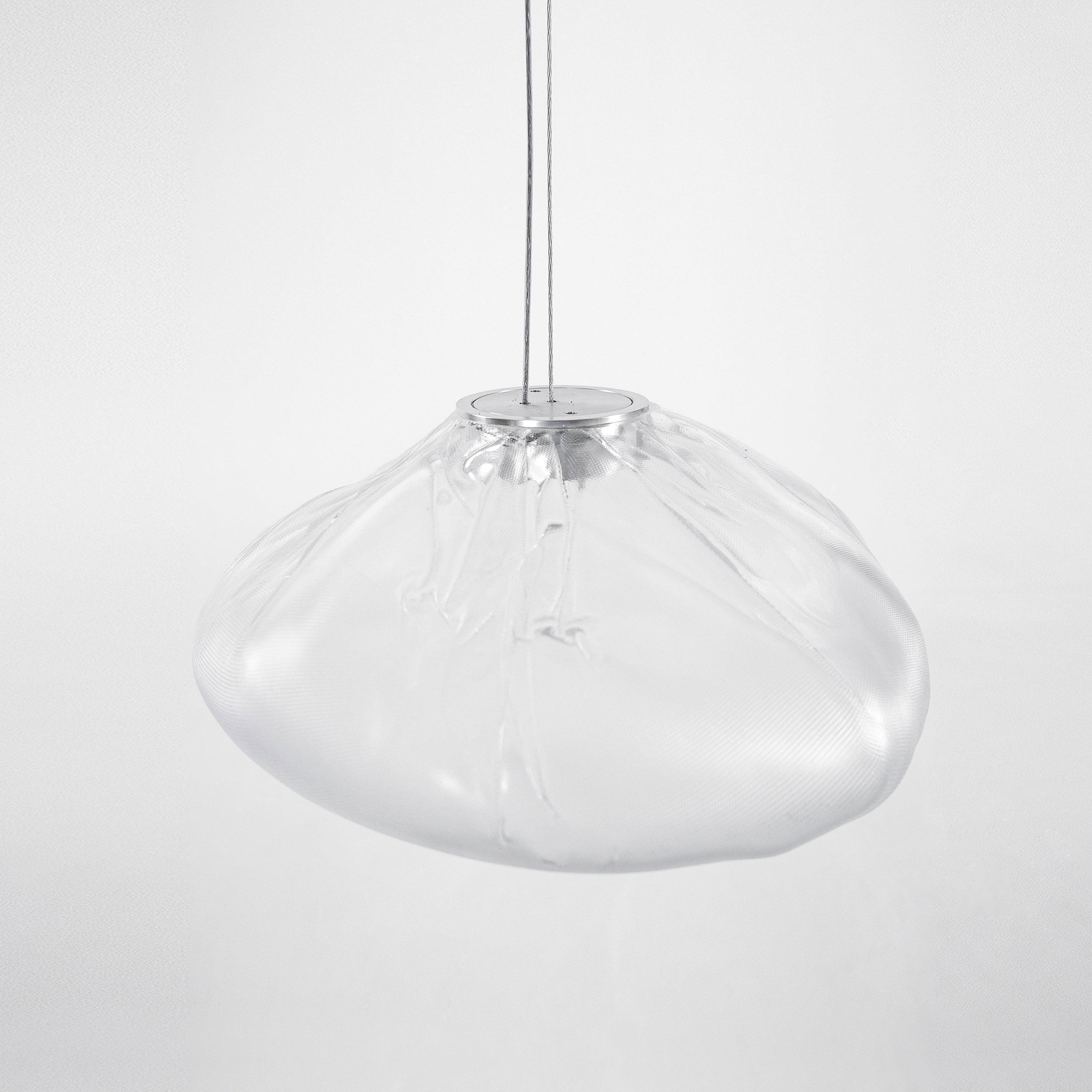 Lampă suspendată din plasă de sticlă suflată