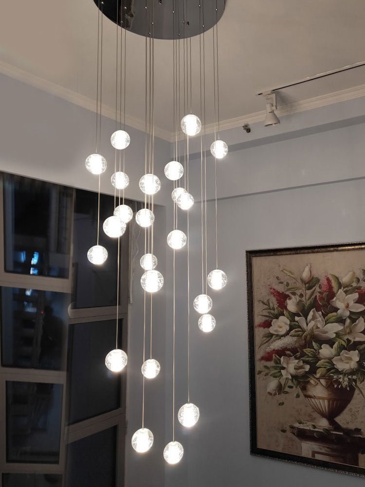 Lampă suspendată cu bile de cristal 