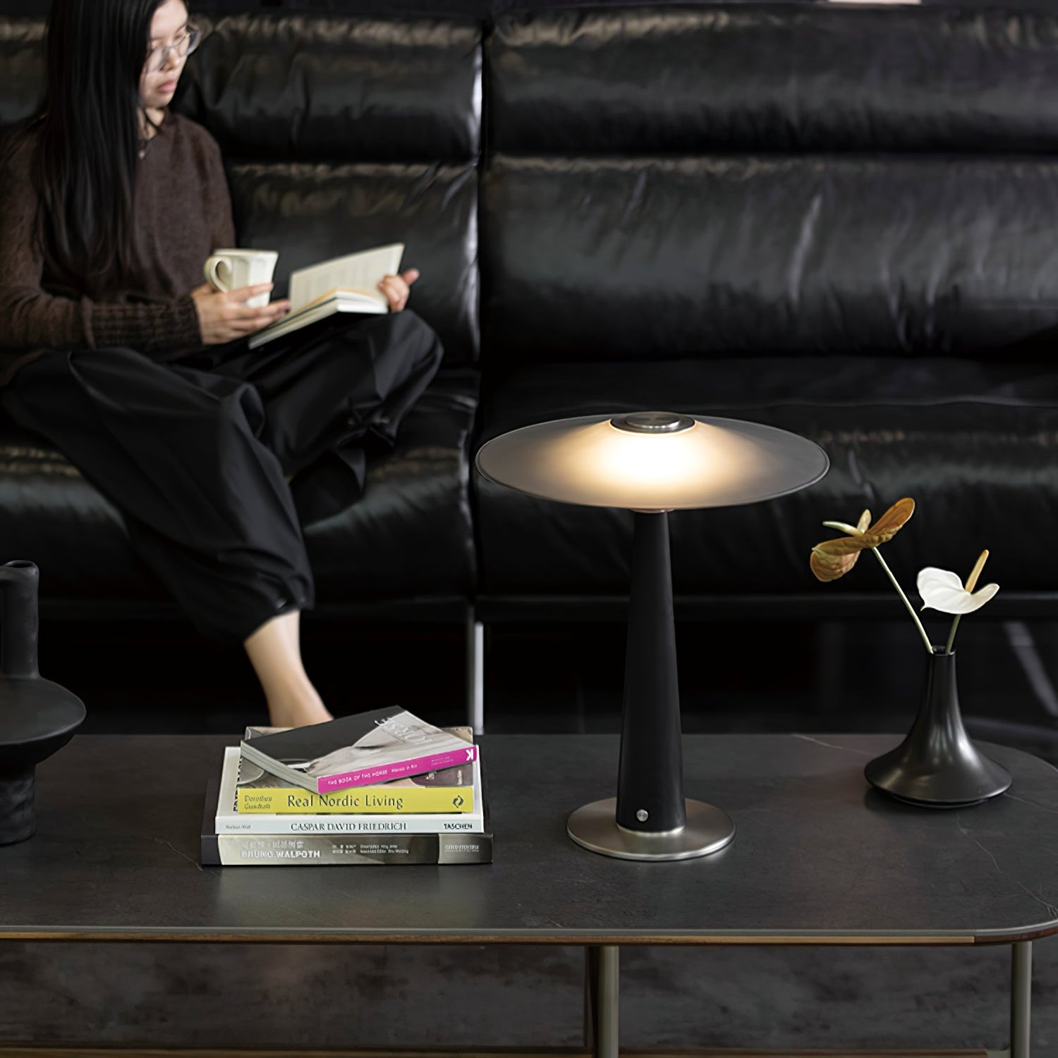 Kizu Peak Table Lamp