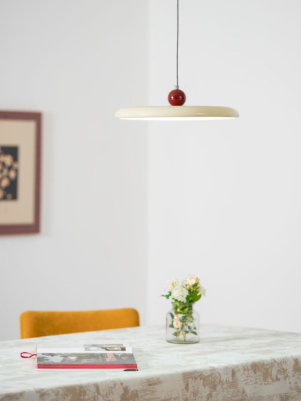 Lampă suspendată Lola Swing