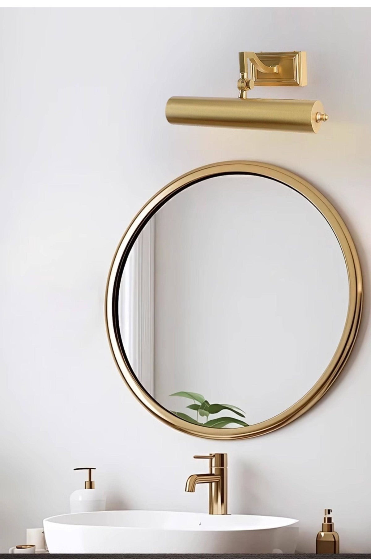 Ashton Brass Wall Light