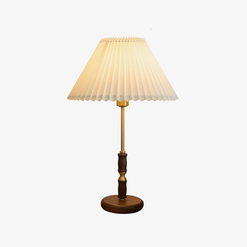 Le Klint Table Lamp - Vakkerlight