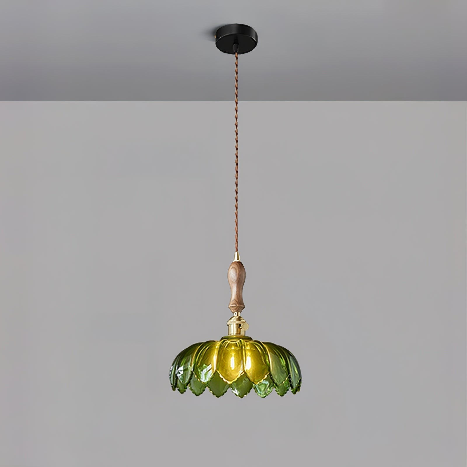 Lila Petal Pendant Lamp - Vakkerlight