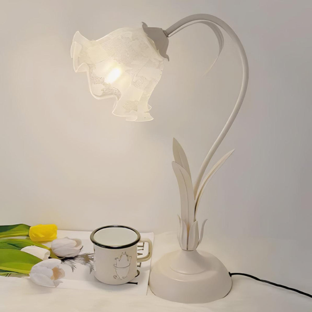 Lampă de masă cu crin din vale 