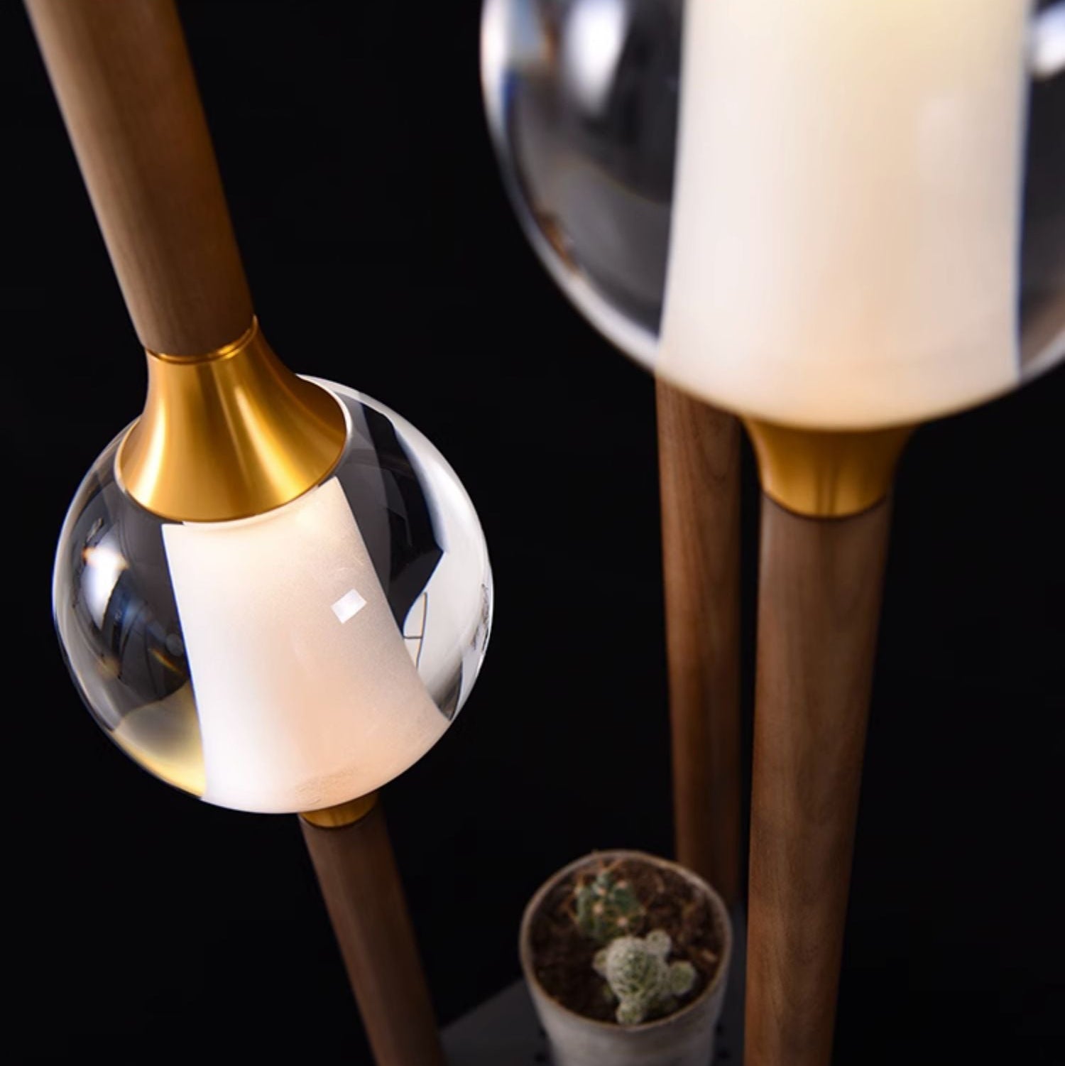 Lampă suspendată liniară Lumina Droplet