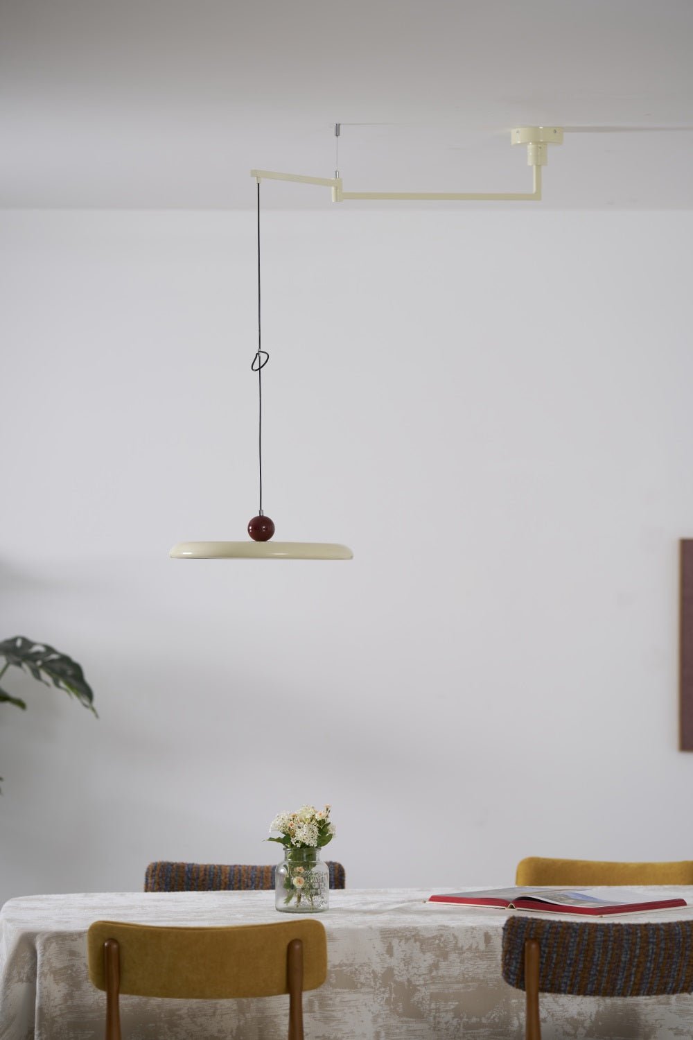 Lampă suspendată Lola Swing